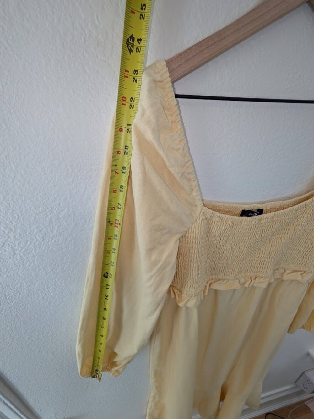 7 For All Mankind Yellow Smocked Bodice Puff Sleeve Midi Dress Size L - Picture 5 of 6